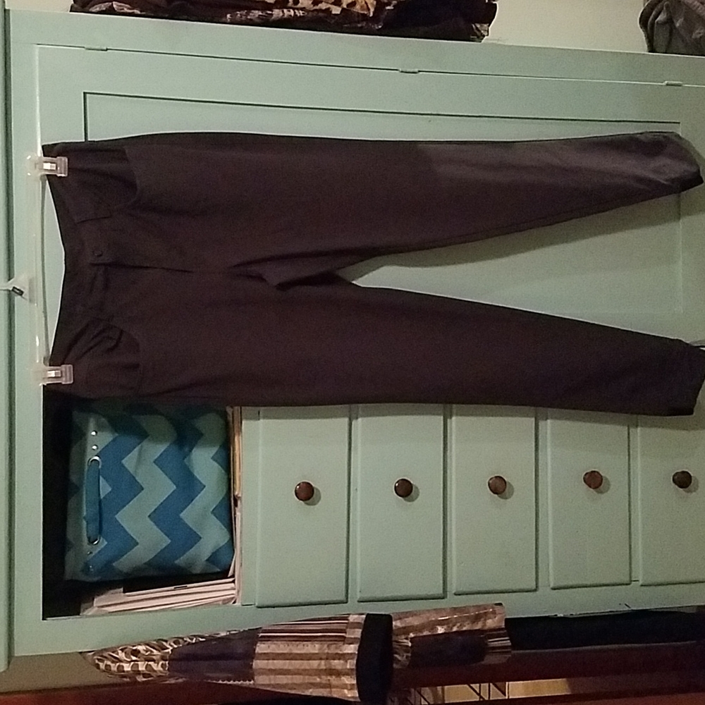 Gaiam 30" waist zipper front pants dark green